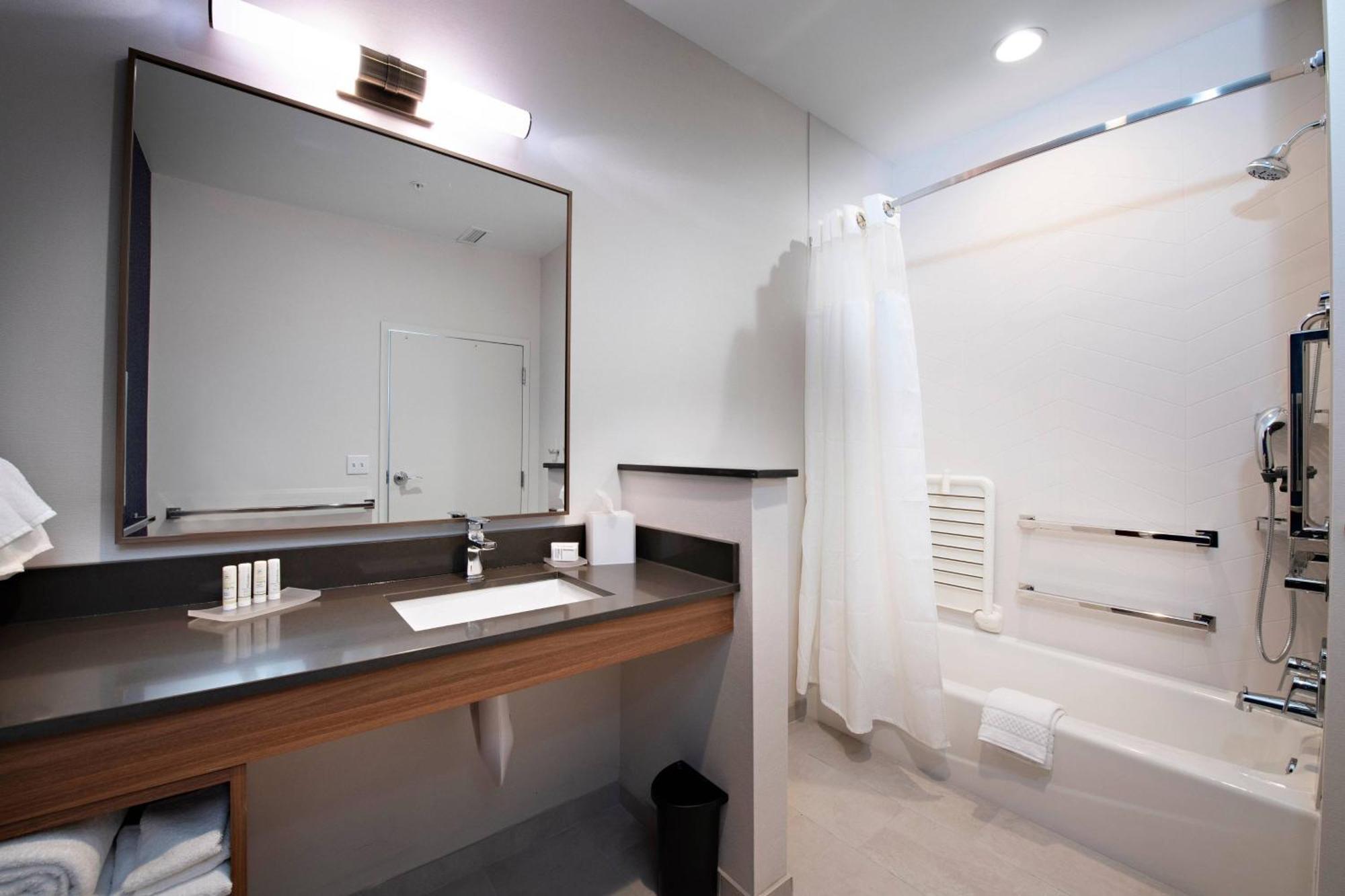 Fairfield Inn & Suites By Marriott Dayton North Murlin Heights المظهر الخارجي الصورة